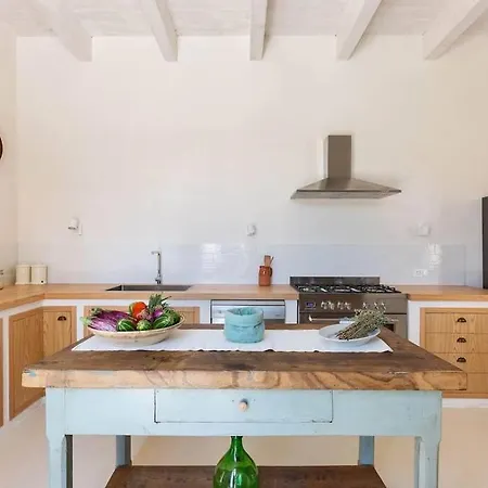 Masseria Bosco Colombo * ميسانيي